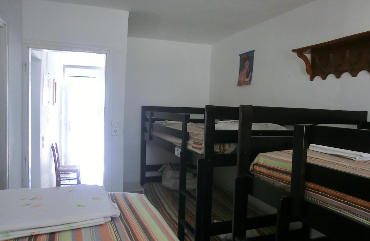 Santorini Camping & Hostel Firá Buitenkant foto