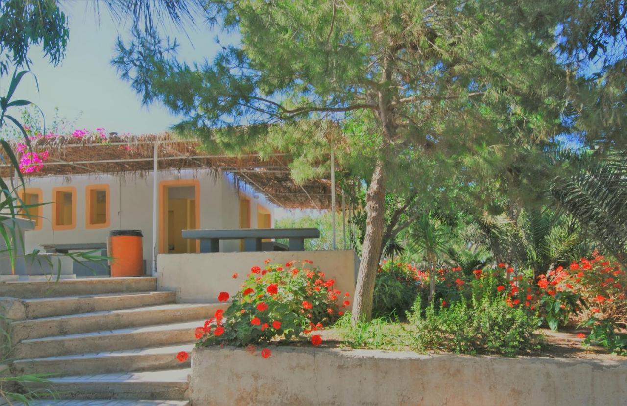 Santorini Camping & Hostel Firá Buitenkant foto