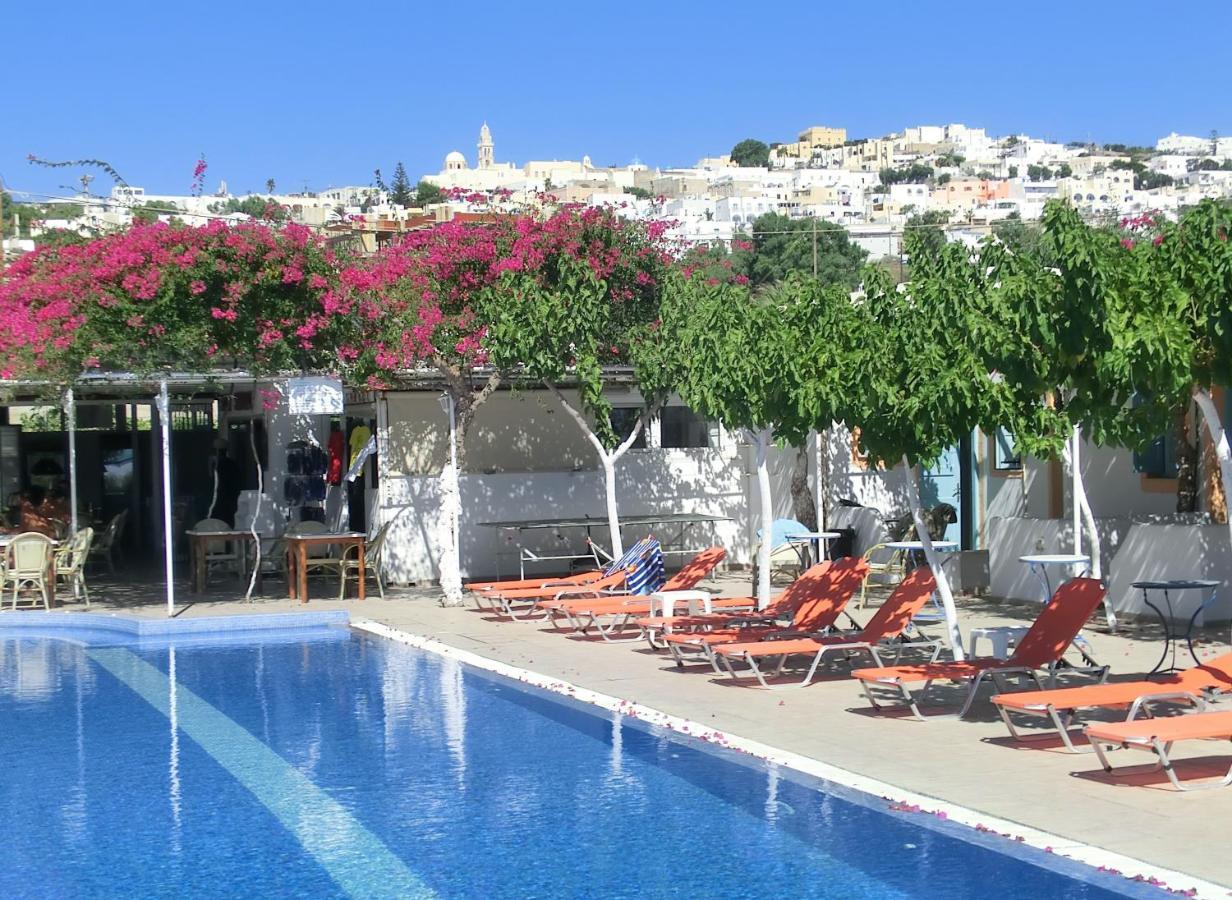 Santorini Camping & Hostel Firá Buitenkant foto