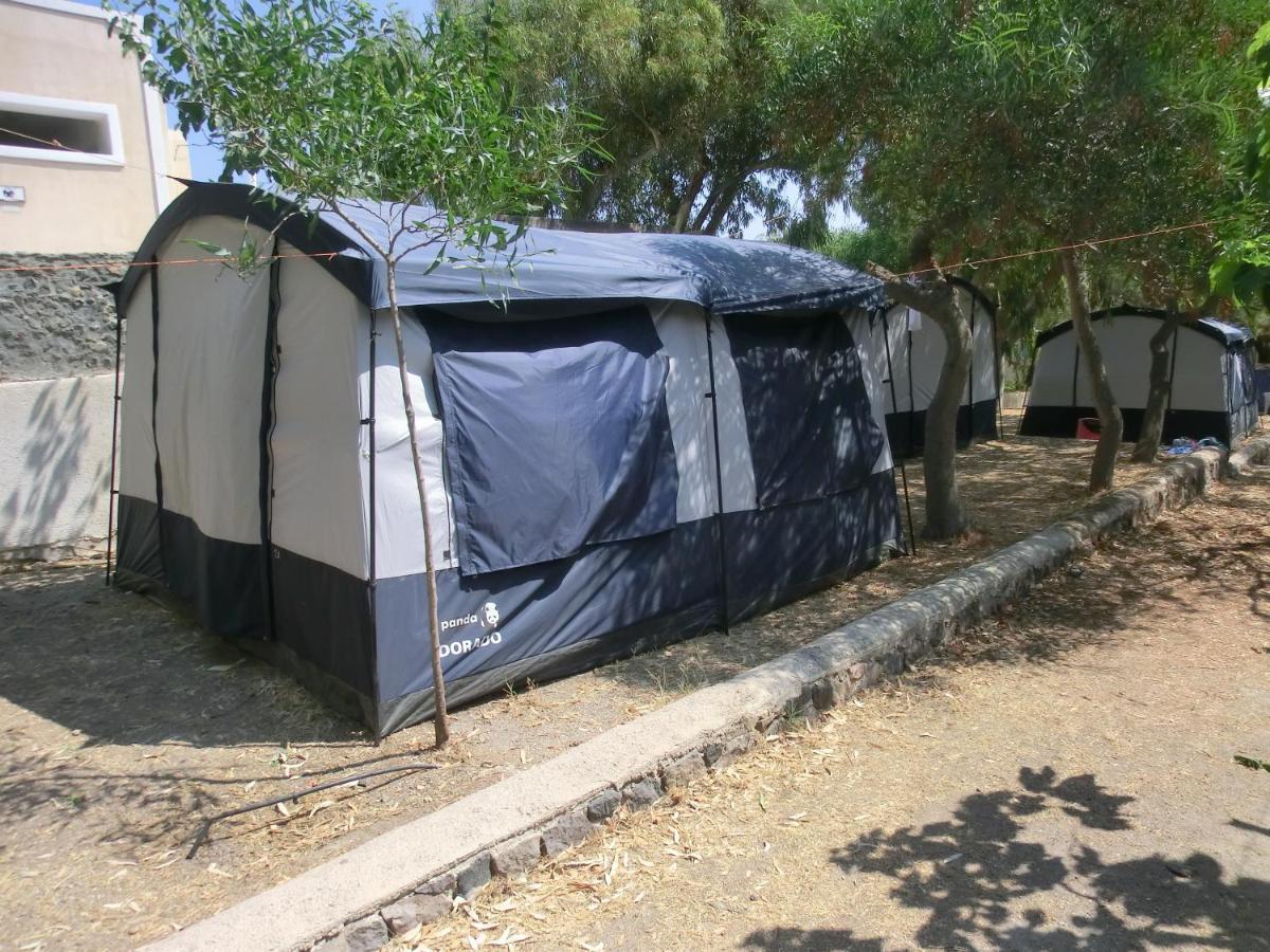 Santorini Camping & Hostel Firá Buitenkant foto